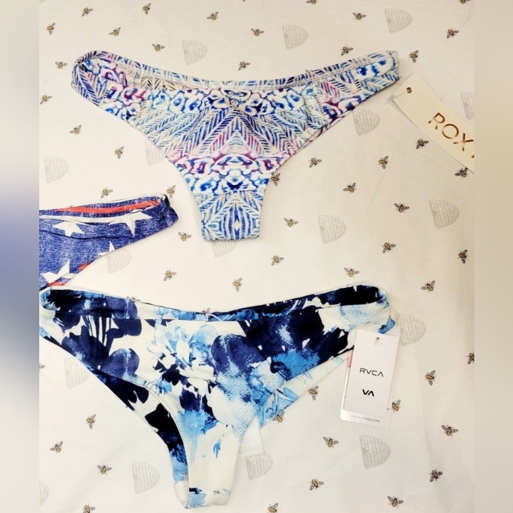 Cheeky Bikini bottoms Bundle NWT M